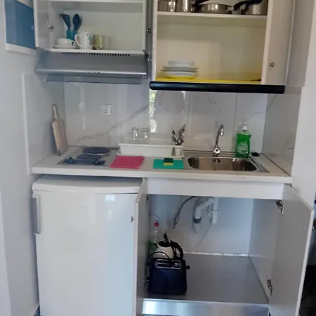 Apartament Eleni's Kateleios