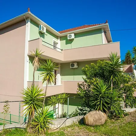 Eleni's Apartamento Katelios