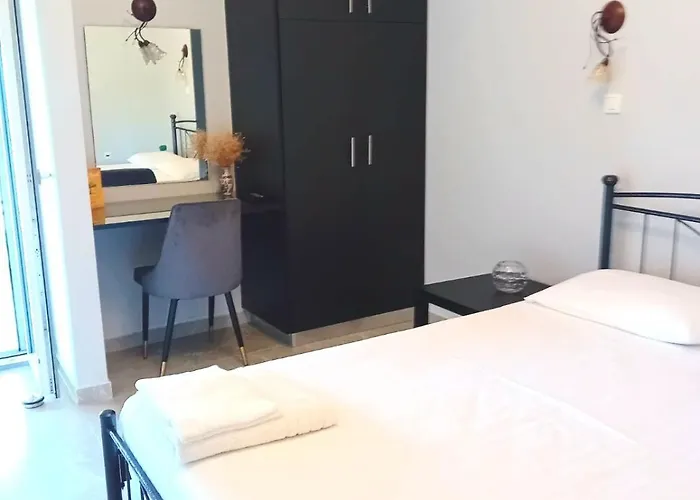 Apartamento Eleni's *
